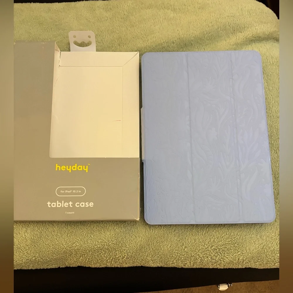 Heyday Periwinkle  Tablet Case for iPad 10.2
